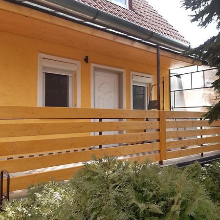 Pakasz Nyaralohaz Βίλα Tiszafüred Εξωτερικό φωτογραφία